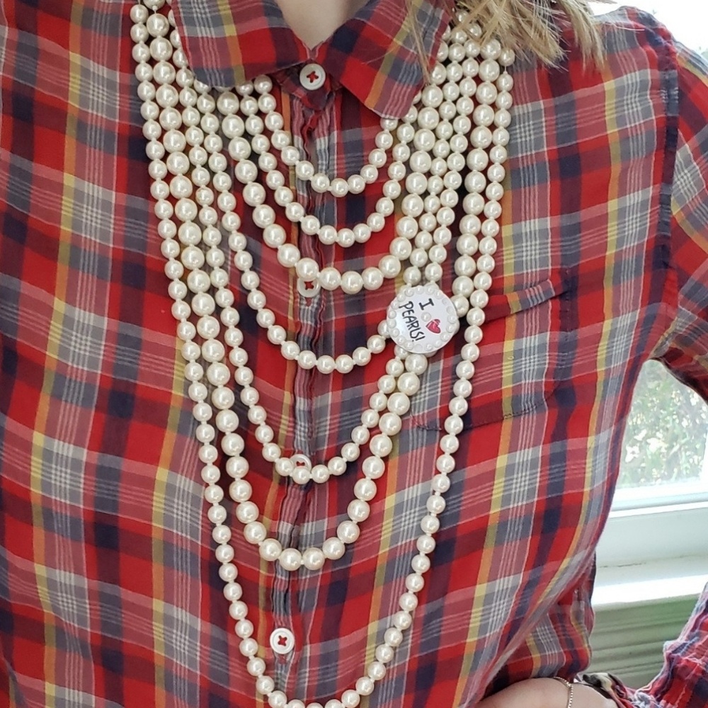 Vintage Betsey Johnson Pearl Necklace